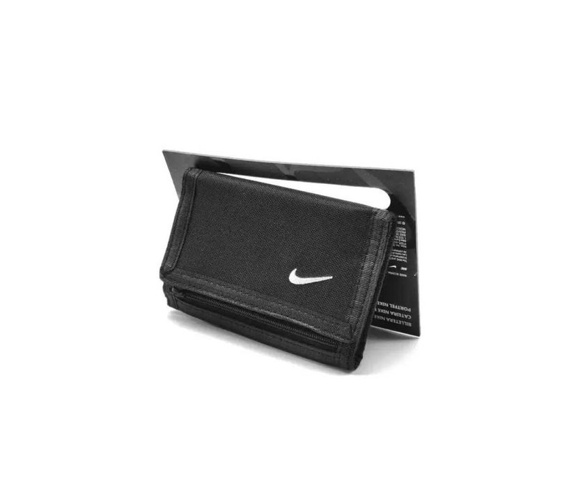 Гаманець Nike Basic Wallet у 5-ох кольорах(Чорний, Синій, Салатовий, Рожевий, Червоний).