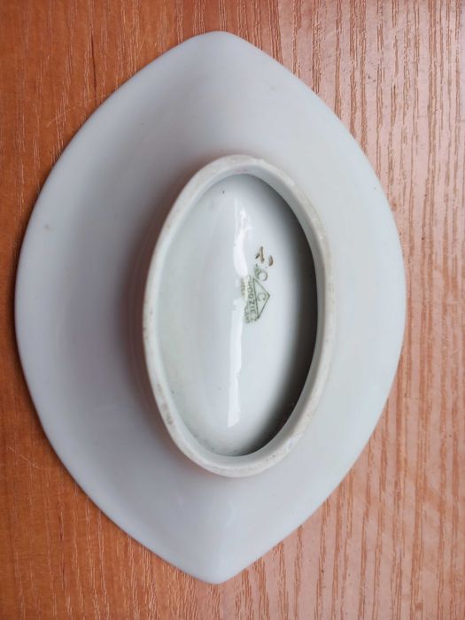 Chodzież porcelana