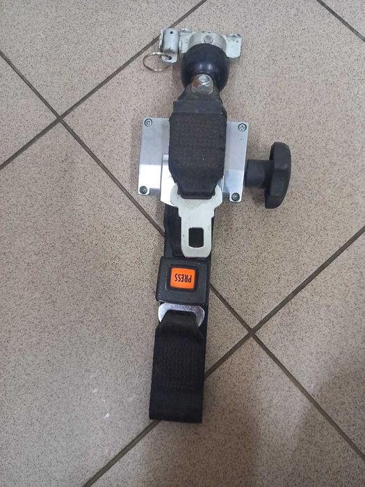 Pas mocowania wózka inwalidzkiego AMF Bruns.