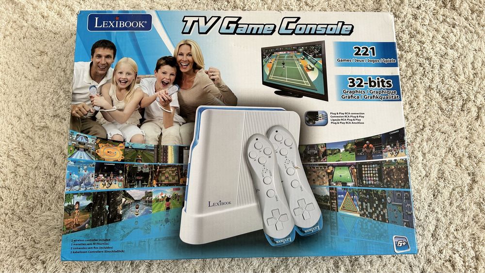 Selling console with two controllers64168954859010120