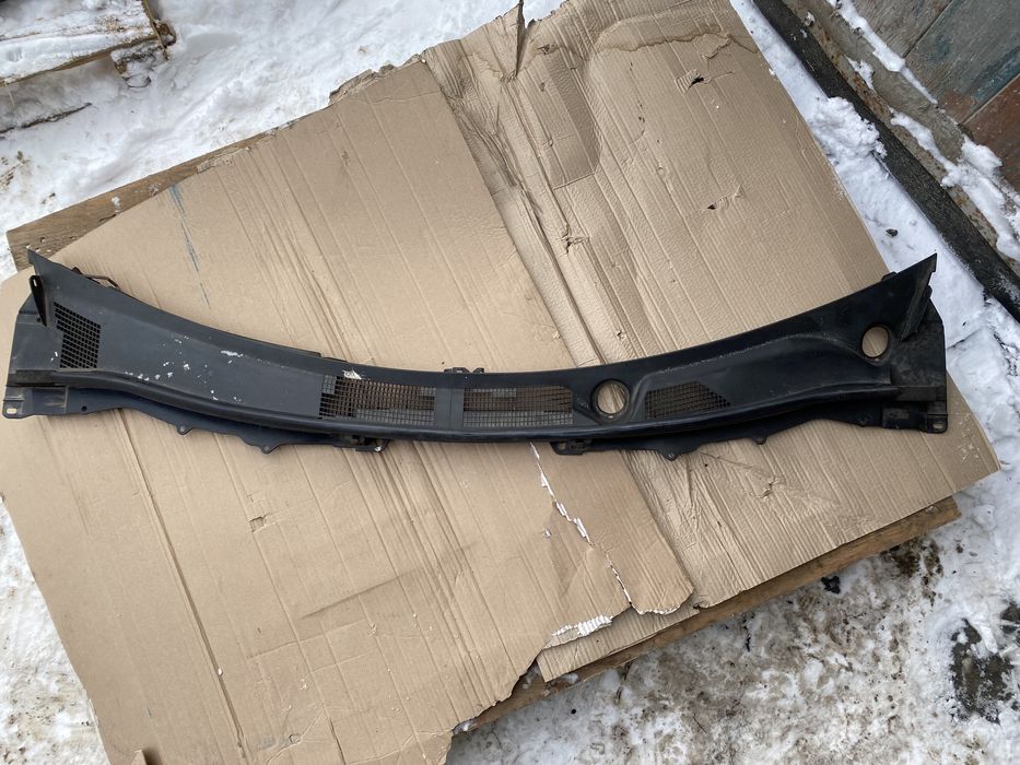 Накладка на механизм дворников INFINITI G25/G35/G37/Q40 06-14 Жабо