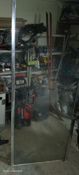 Resguardo de vidro as medidas 80x80x 190 de altura