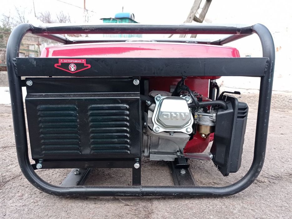 Генератор РТ 3000 бензиновий