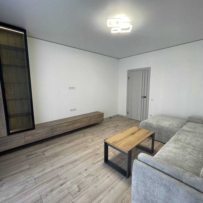 Оренда 2-кімнатної квартири в ЖК «Липки»