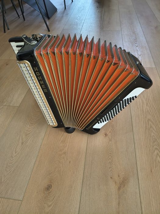Akordeon Hohner CONCERTO III 72 basy 3/5 chóry stan,jak NÓWKA!