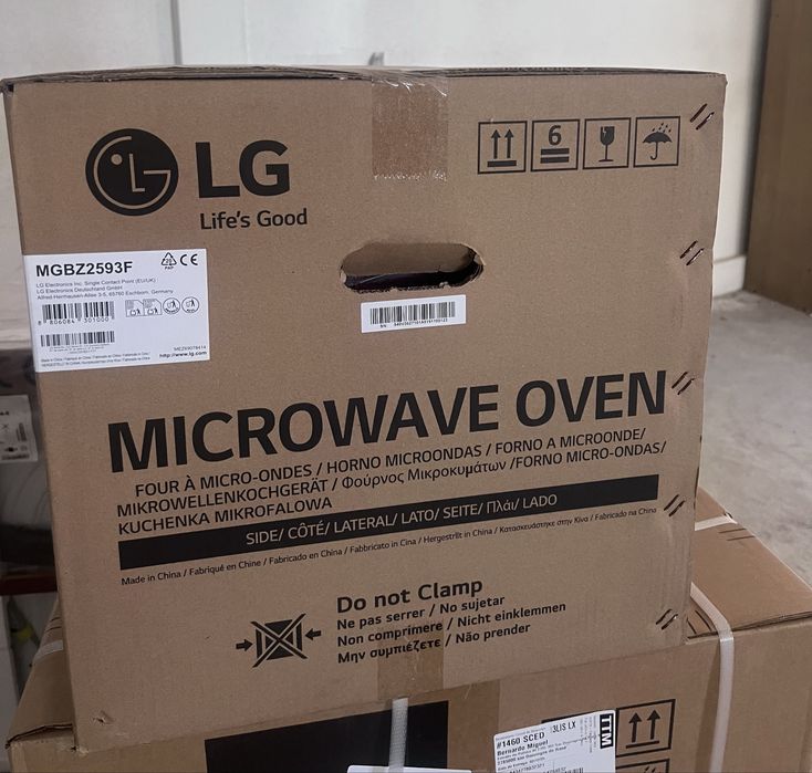 Microondas LG novo