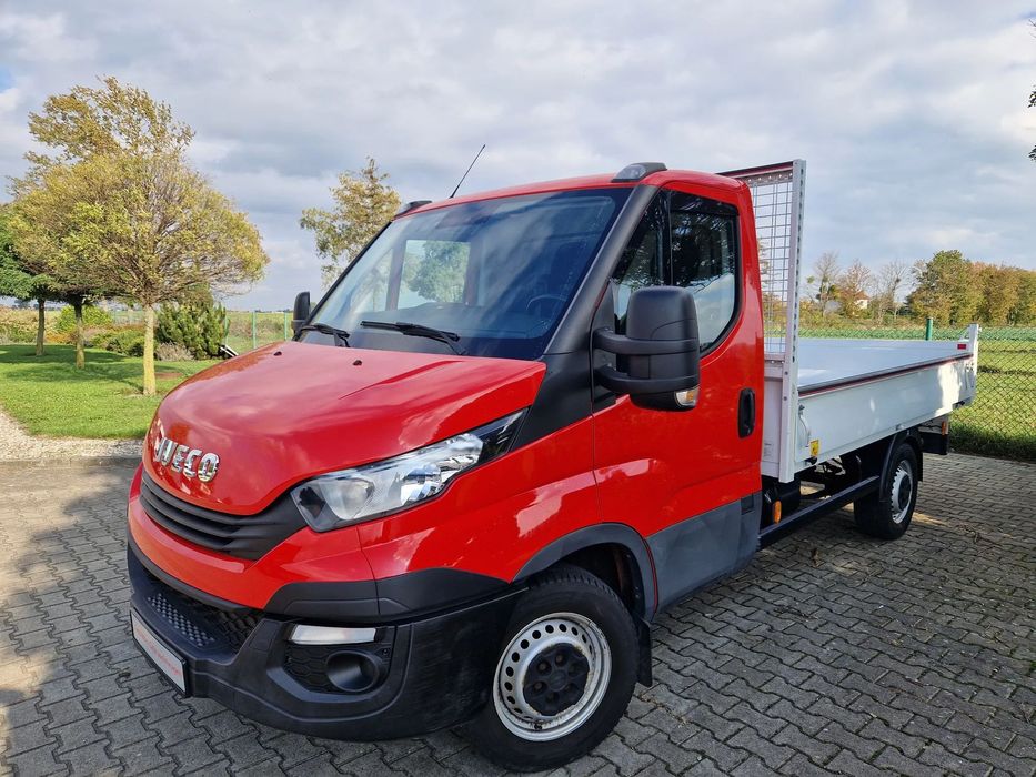 Iveco Daily  Stan ponadprzeciętnie dobry • Serwis ASO • Auto demonstracyjne • Gotow