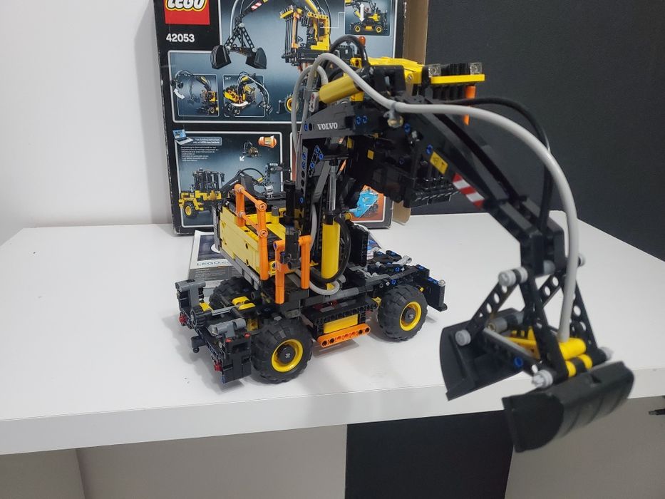 Lego Technic 42053 Koparka Volvo EW160E