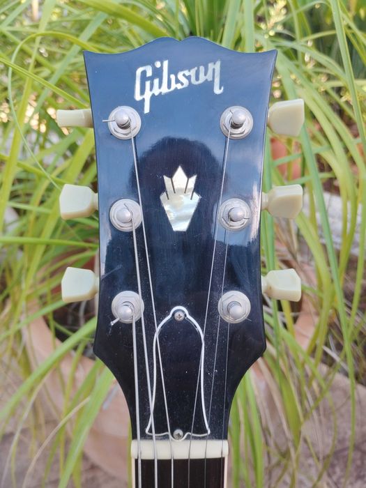 GIBSON SG Electric Guitar / Guitarra