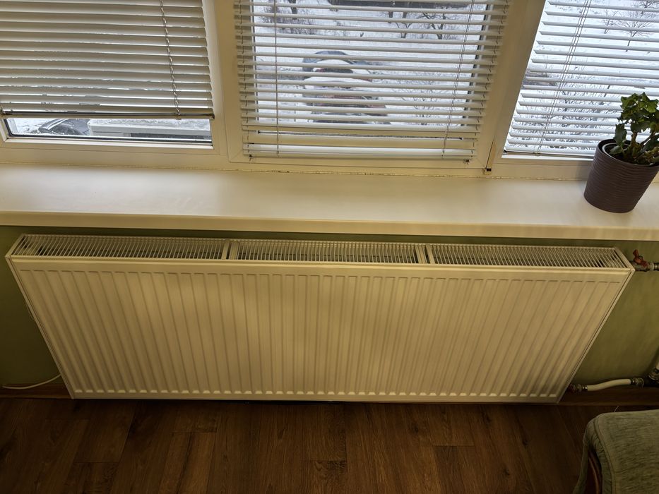 Віддам сталеві радіатори опалення