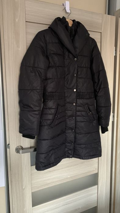 Plaszcz zimowy Reserverd roz 34