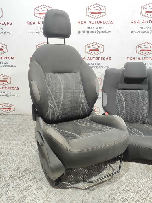 Conjunto Bancos Tecido Peugeot 208 MK1 Pré Facelift 2012 a 2015 Original