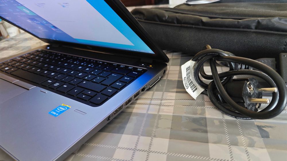 HP Elitebook 840 G2 - i5-5200u/16GB/SSD 128GB/ 14" COMO NOVO + MALA