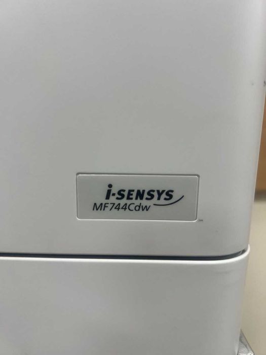 Продам МФП Canon I-Sensys MF744