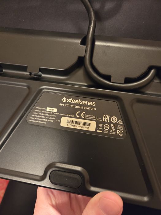 Apex 7 TKL bleck
