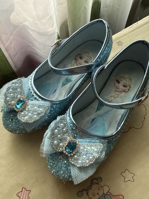 Туфли Эльзы для праздника
