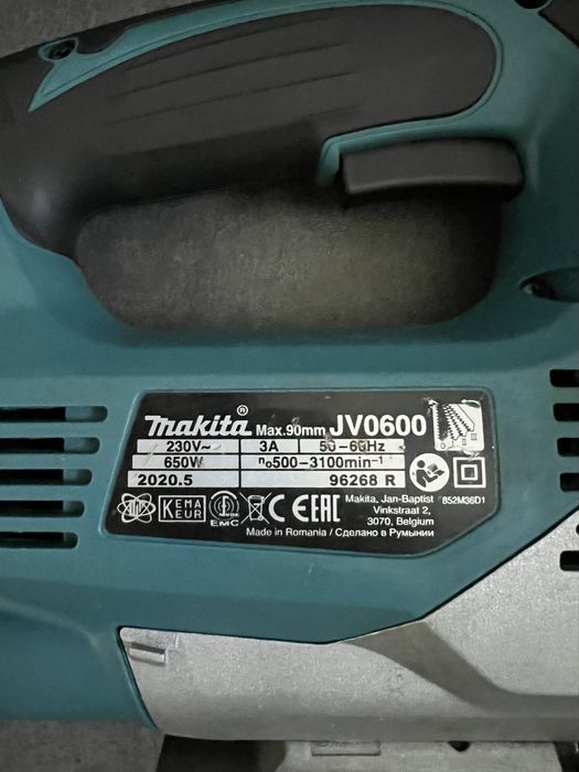 Мережевий лобзик Makita JV0600