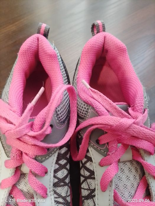 Кросівки дитячі скечерс