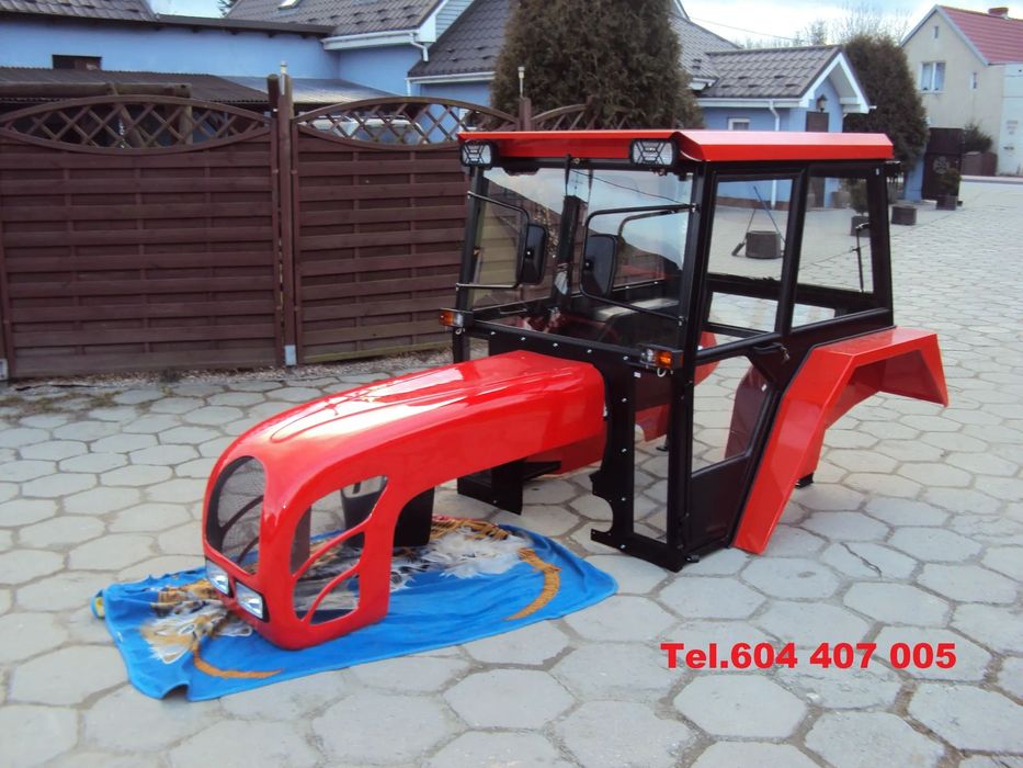 Kabina ciągnikowa URSUS MTZ MF T-25 BIZON Maski