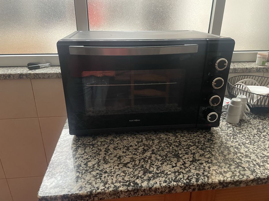 Vendo forno de 48L