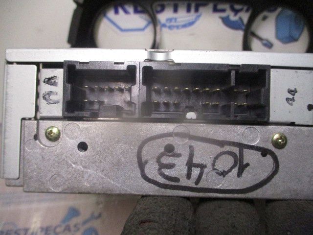Rádio / auto-rádio NISSAN Almera II Sedan (N16)