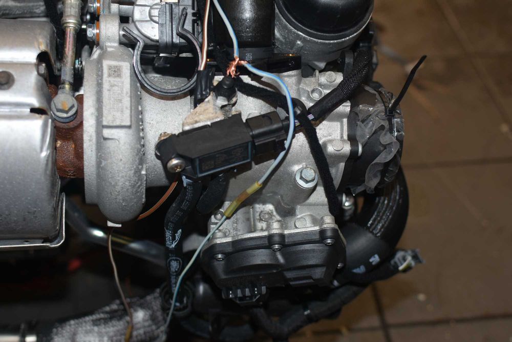 Zawór egr g4d3-5h273-ac Jaguar XE 2.0 D Nowy OE