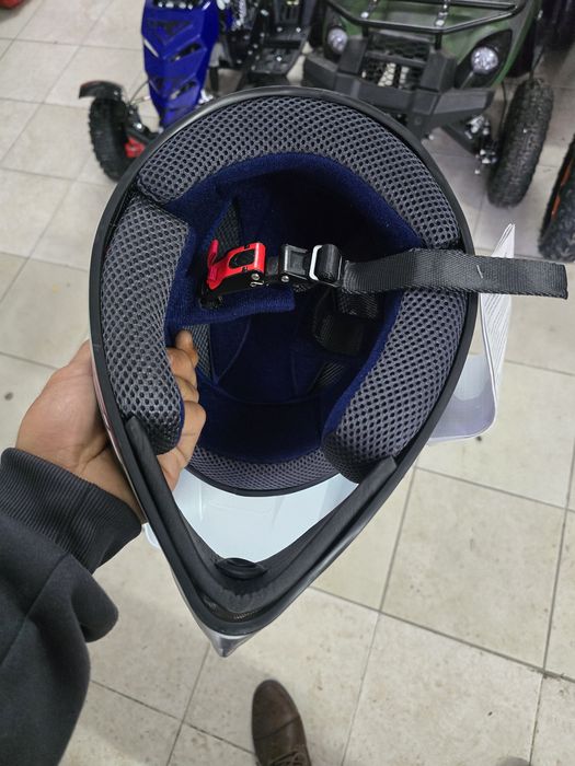 Capacete universal para criança novos