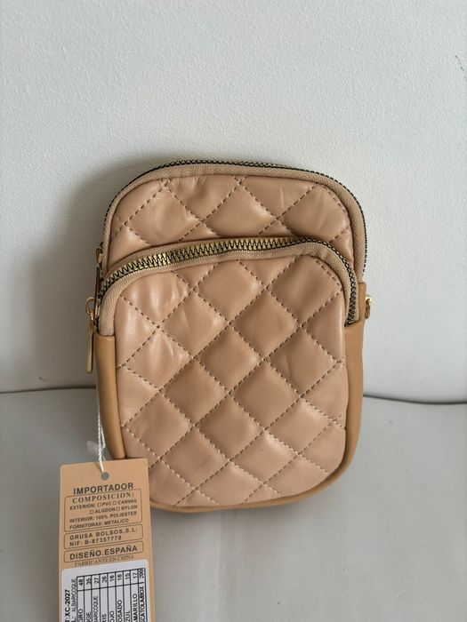 Carteira rosa pequena