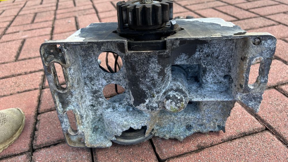 Napęd Faac 740 z elektroniką uszkodzony