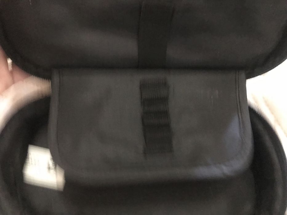 Estojo da marca Becool