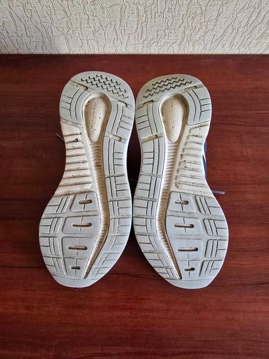 Кросівки для бігу Adidas Galaxy 5, 38 р.
