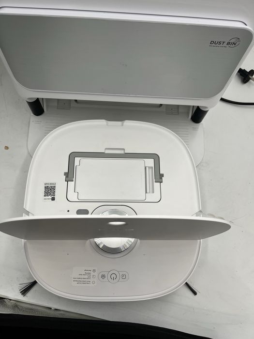 Robot sprzatajacy Eureka J12 ultra