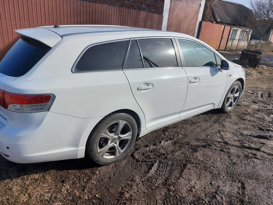 Toyota Avensis 2010 VIN SB1E876LX0E025599 фото оголошення 4 з 7