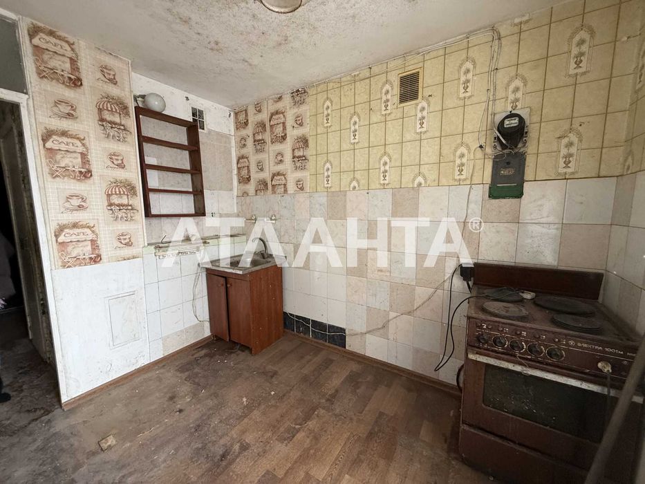 Продаётся однокомнатная квартира в Одессе, на Овидиопольской дороге 3