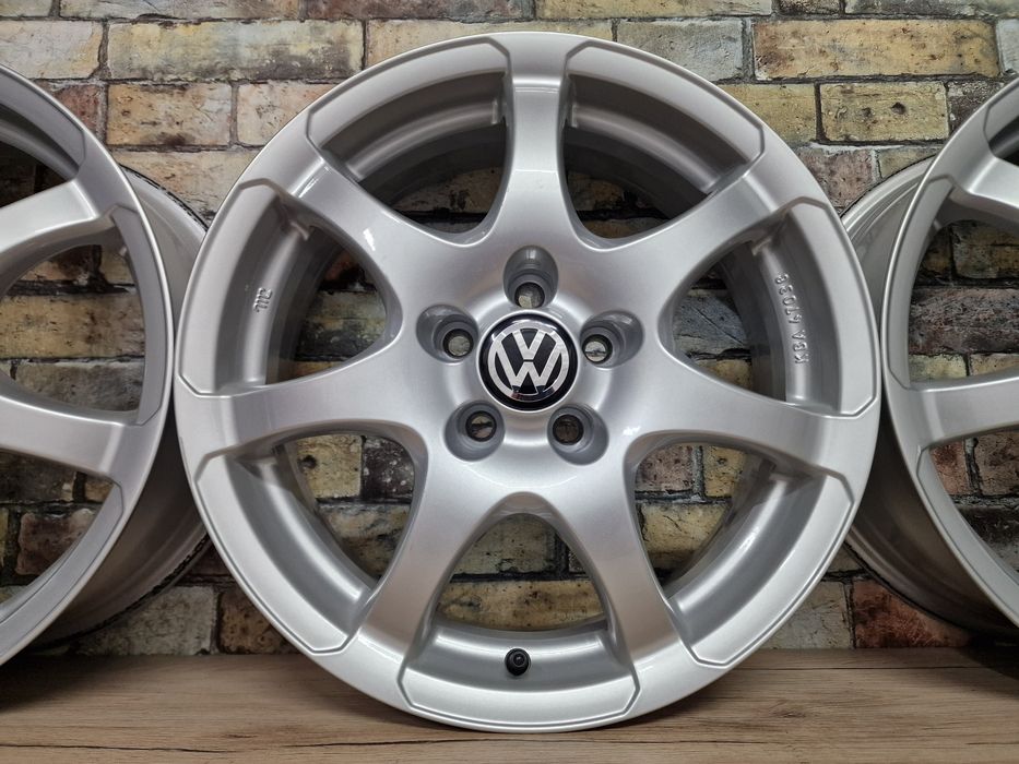 Felgi Aluminiowe 16' 5x100 Bora Golf Fox Polo Taigo T-Cross