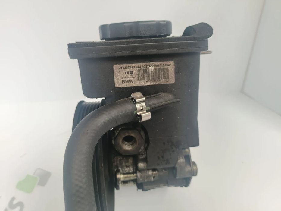 Bomba de direção BMW 5 (E60)