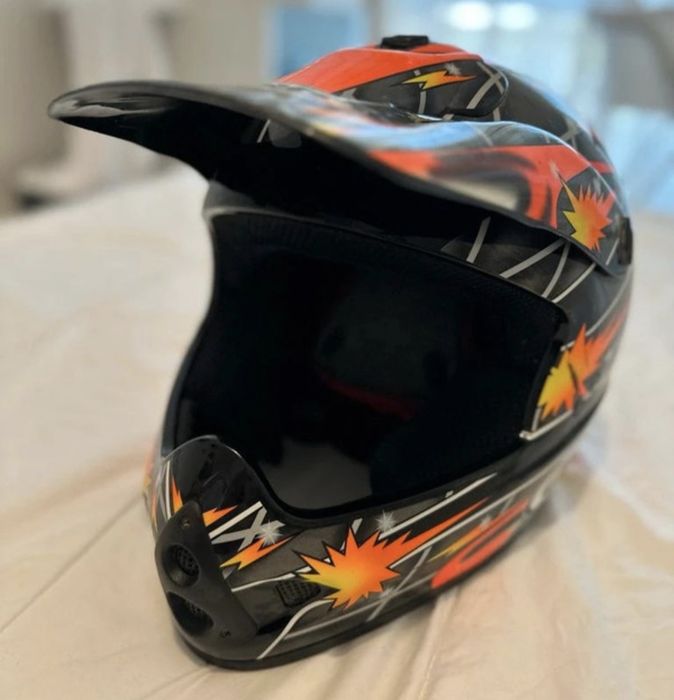 Vendo capacete cms