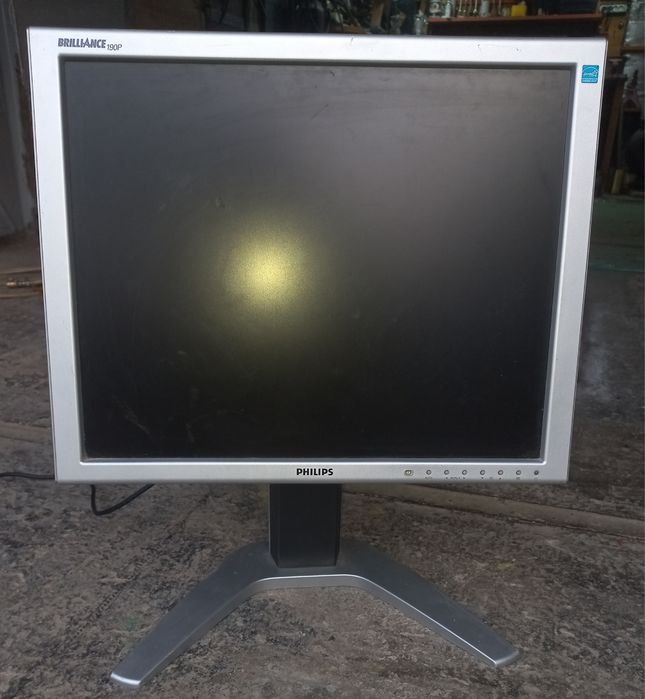 Монітор Phillips