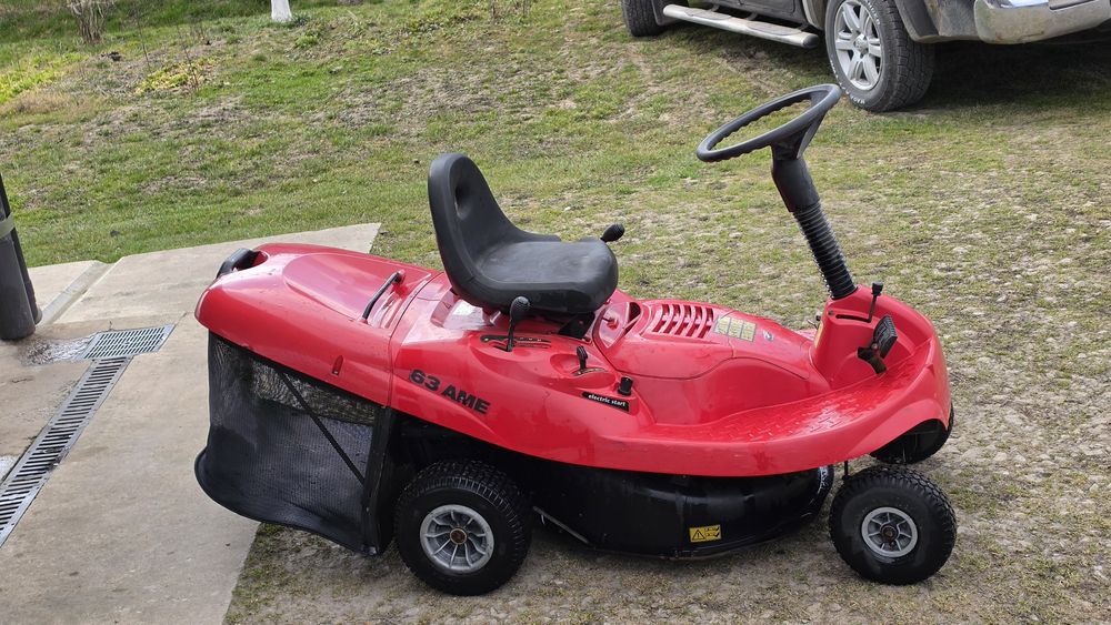 Газонокосарка-трактор Variolux, Італія!