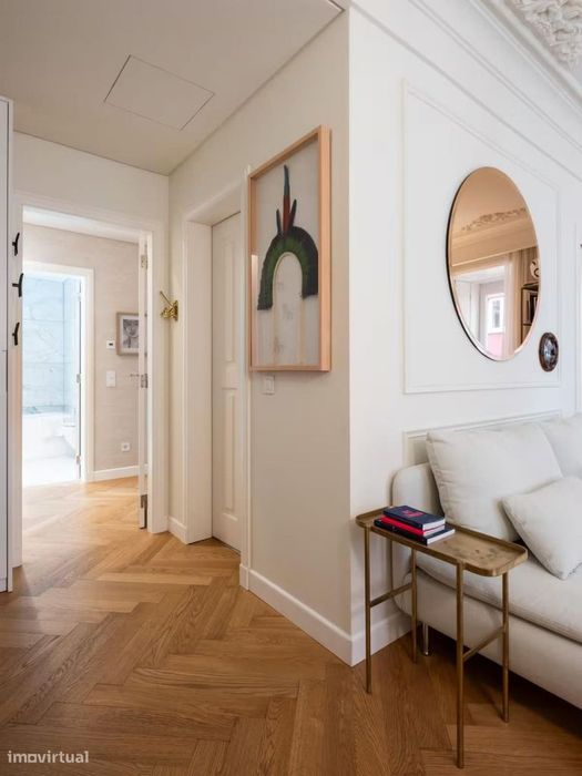 Apartamento T1 com estacionamento, Estrela, Lisboa
