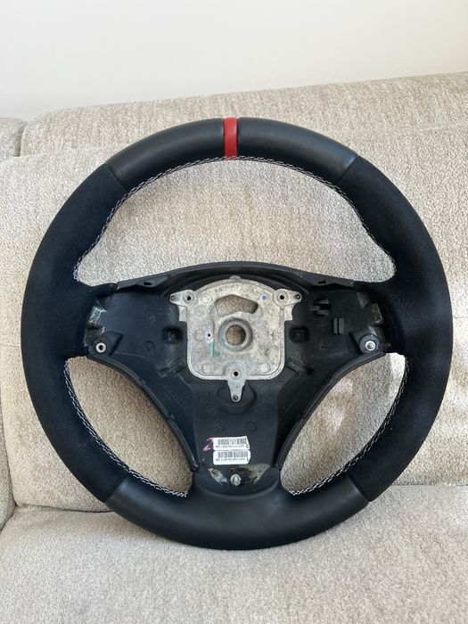 Kierownica PERFORMANCE alcantara mpakiet E90 E91 E92 E93