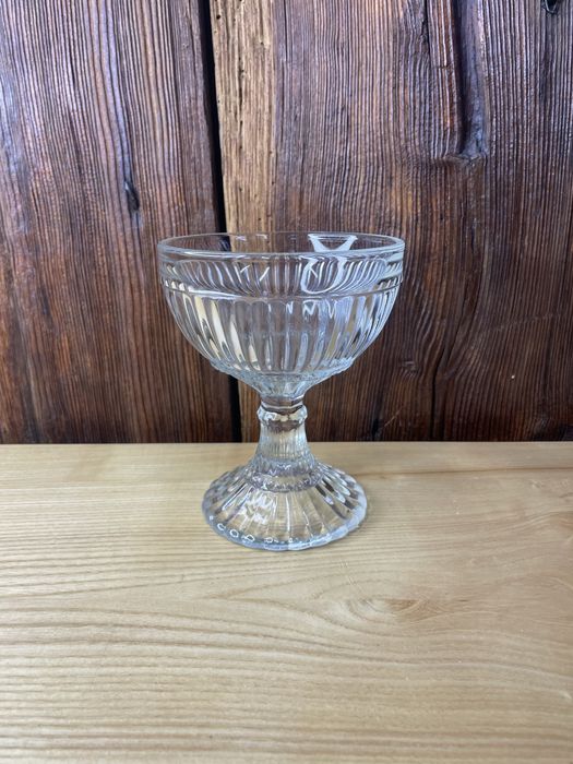 Cukiernica pucharek PRL szkło K709