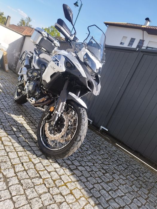 Mota Benelli trk502x