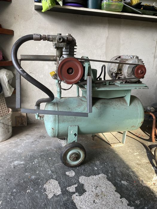 Sprezarka powietrza używana 1420 obr/ min 400 V