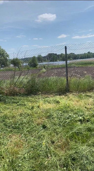 Терміновий продаж будинку/участок під забудову біля річки