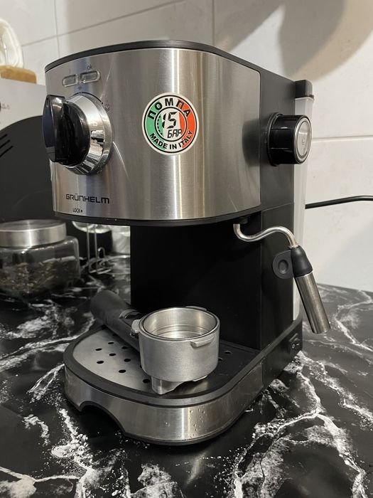 Кавомашина Grunhelm GEC17