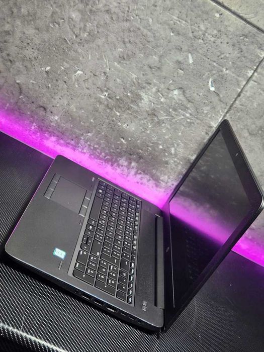 Laptop HP Zbook 15 G3 | FHD  i7-6820HQ 16GB 512GB NVIDIA M2000 4GB W10