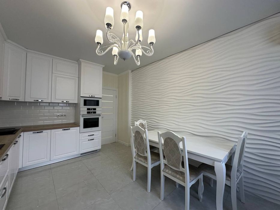 Продам свою каартиру ЖМ Радужный