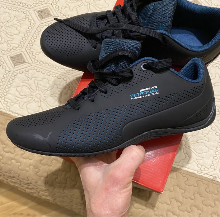 Продам кровсівки Puma , розмір 42, по стельці 27см