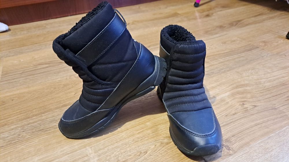 Демісезонні термочобітки